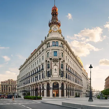Four Seasons Hotel Madrid-3